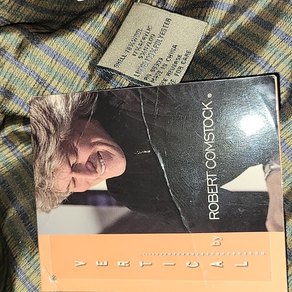 2009. Vertical by Robert Comstock. Merino Wool. Full-zip jacket. Men's size XL - Picture 2 of 16